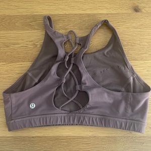 Lululemon high neck sports bra size 10